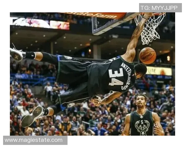 雄鹿队英雄联盟式胜利：字母哥亚索绝杀VS盖伦被打爆